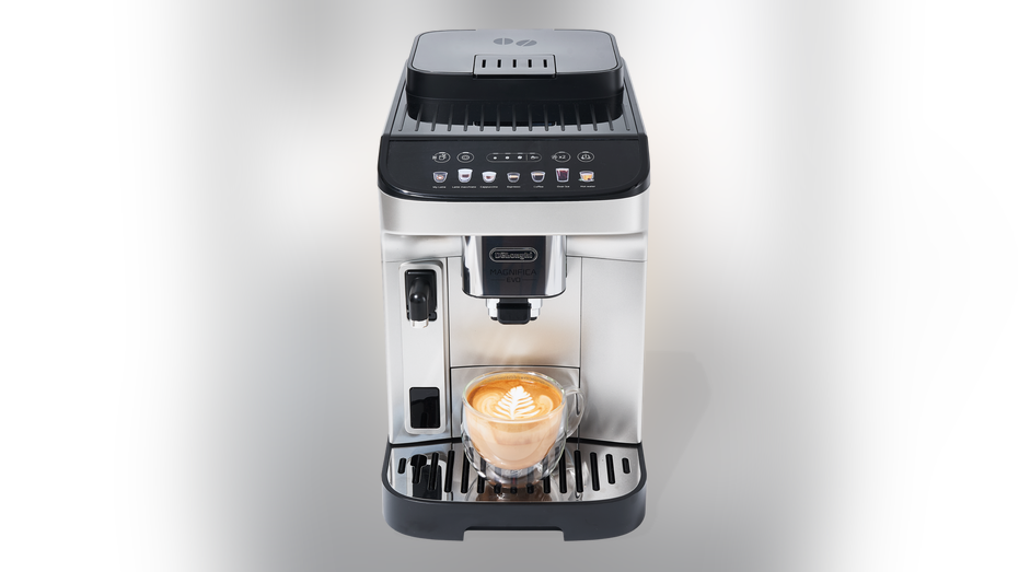 Delonghi Coffee Maker photo with coffee