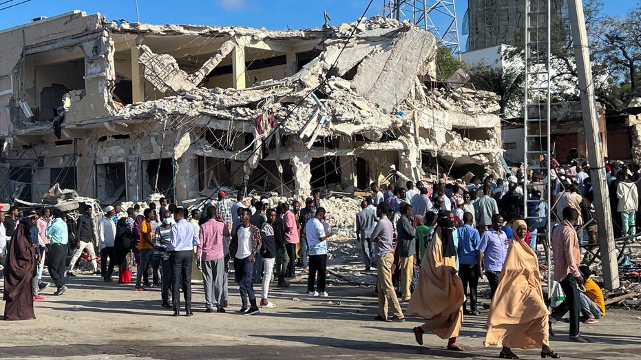 Civilians in Mogadishu, Somalia