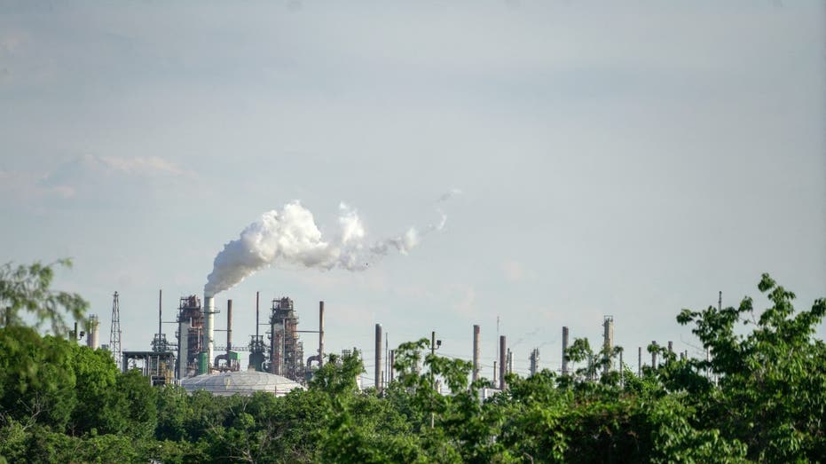 Exxon Baton Rouge refinery