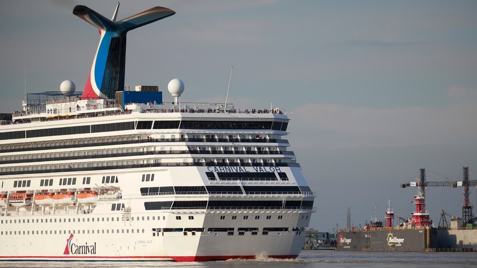 Carnival Valor cruise ship