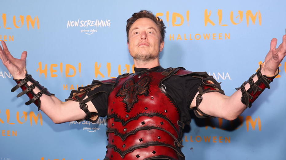 Elon Musk in is expensive Halloween costume