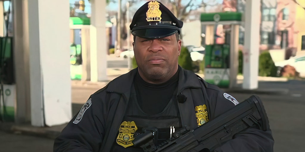 Philadelphia AR-15-armed guard eyes Walmart, Wawa after defending 'property, liberty and life' at gas station - Vimarsana News