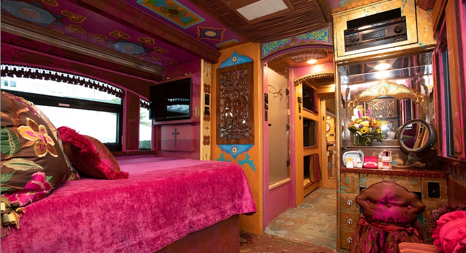 View of Dolly Parton’s tour bed