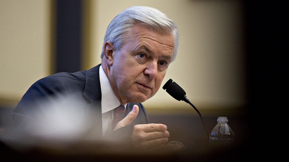 former wells fargo ceo john stumpf