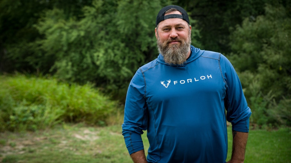 willie robertson wearing forloh