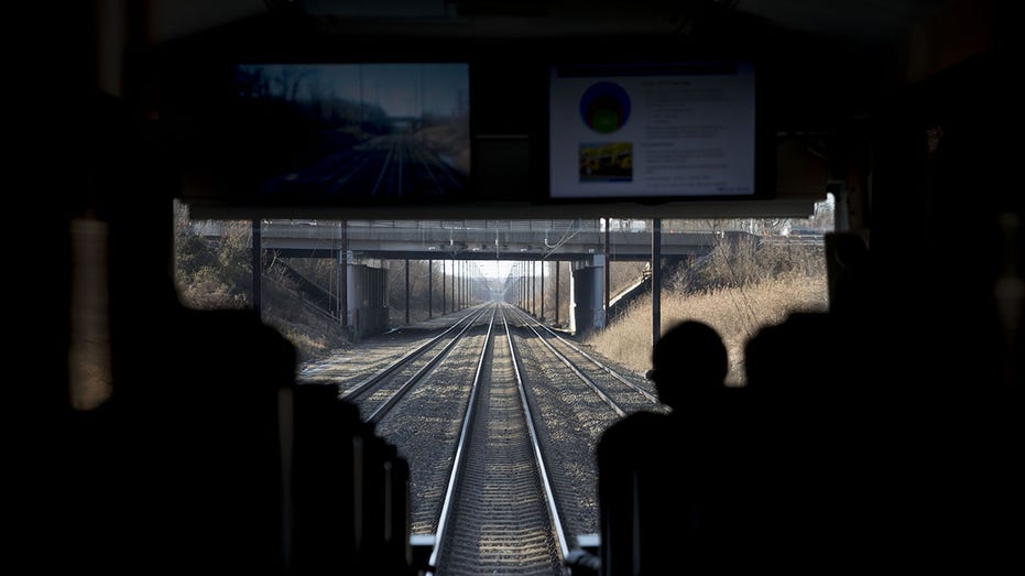 amtrak train tracks