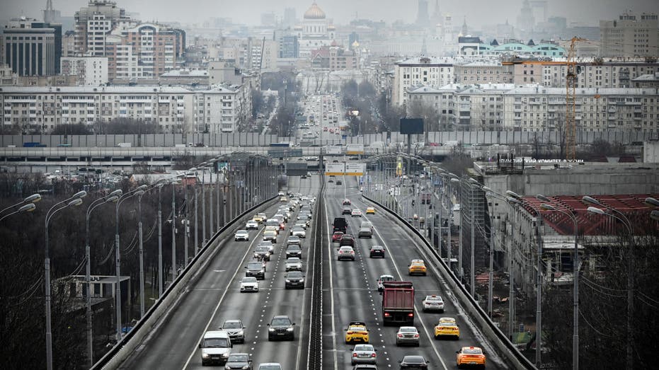 Komsomolsky avenue in Moscow