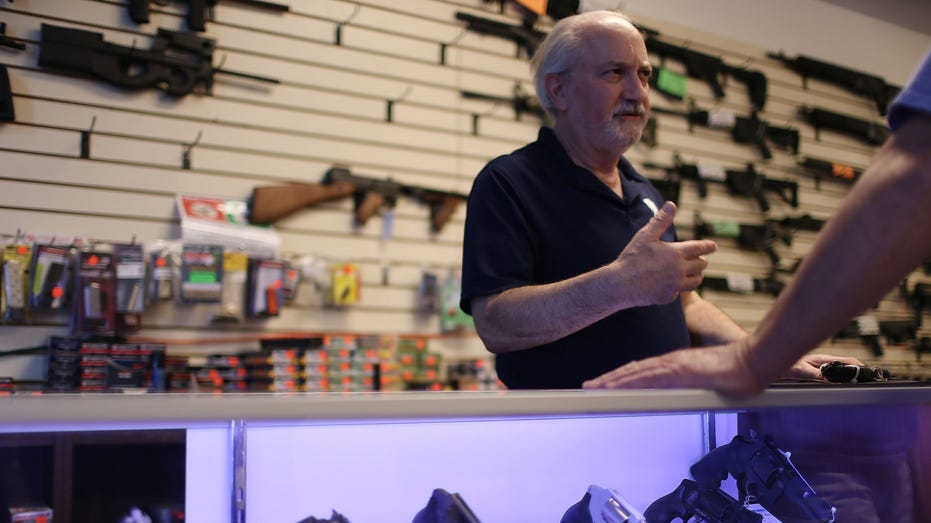 Gun shop in Florida