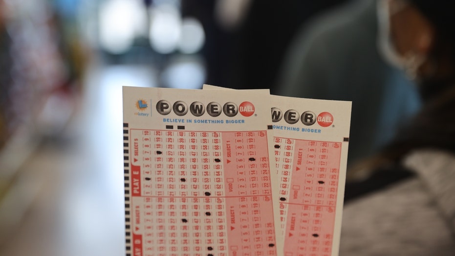 Winning numbers released for $546 M Powerball jackpot