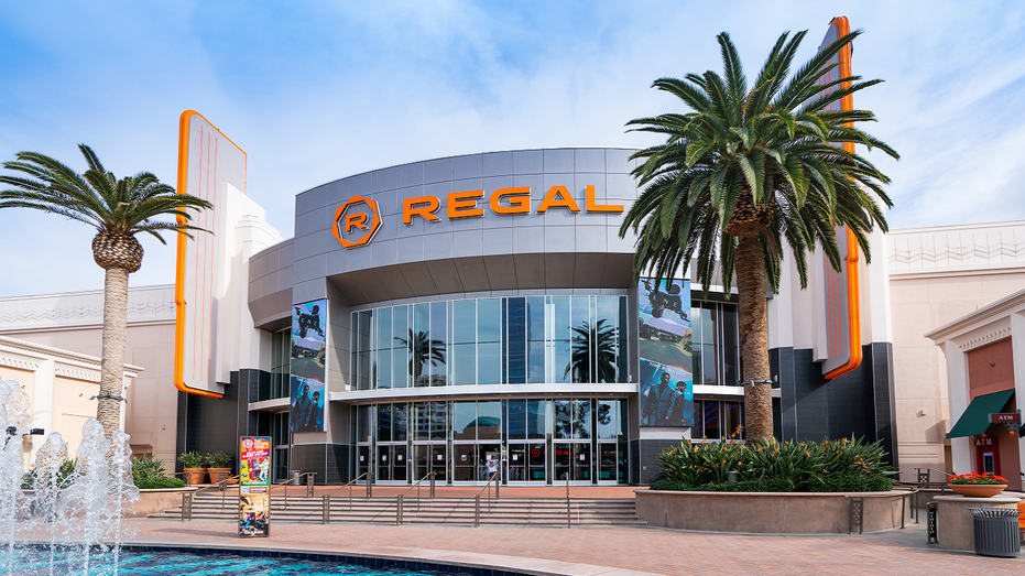 Location Regal Cinemas Irvine California