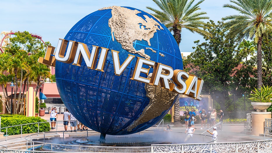 Universal Studios globe