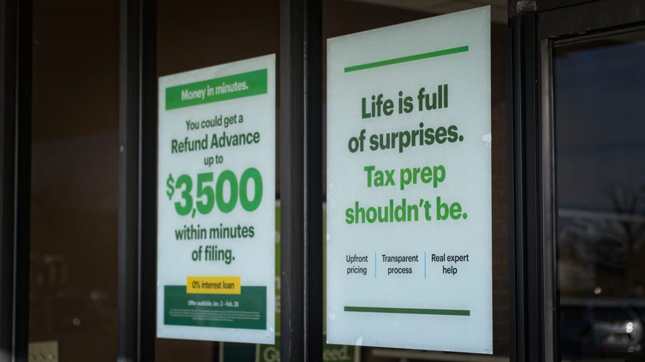 H&R Block window signs