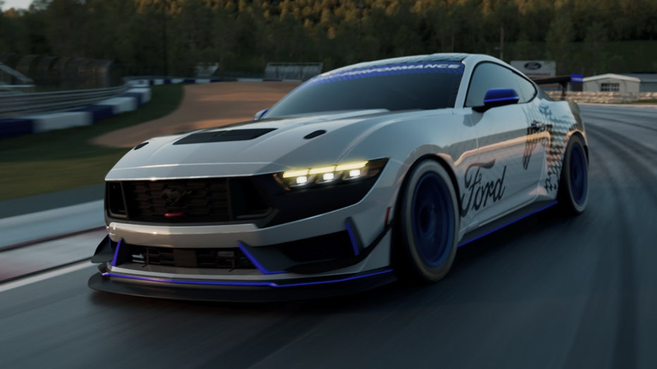 mustang gt4