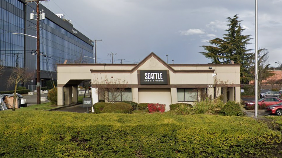 Seattle Credit Union sign