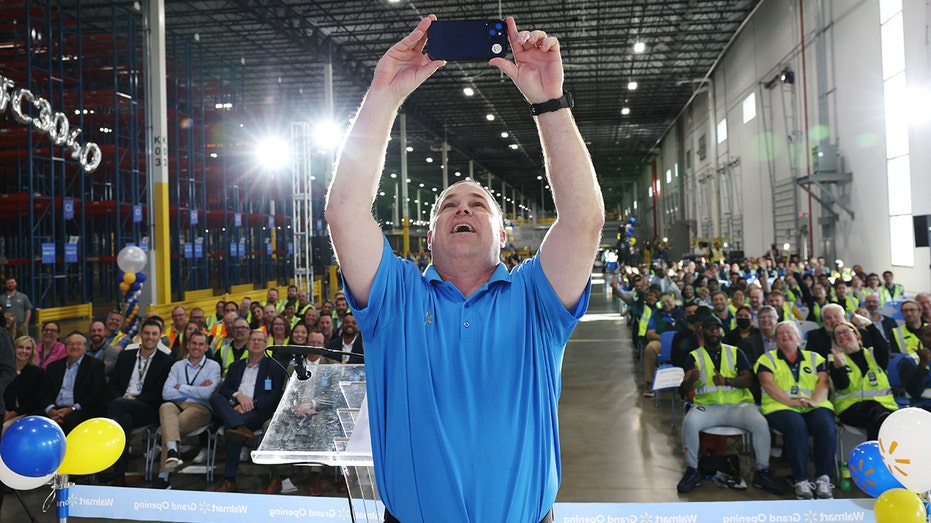 Walmart associates selfie