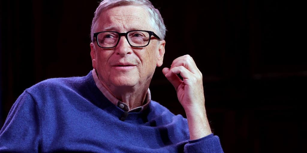 Microsoft co-founder Bill Gates reportedly sells home in Washington in fast deal - Vimarsana News