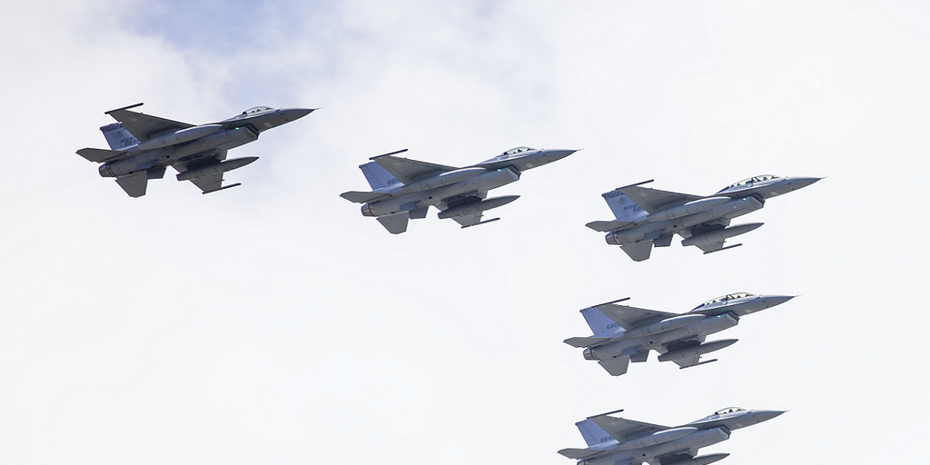 China to ban imports and exports by Lockheed, Raytheon over Taiwan arms sales - Vimarsana News