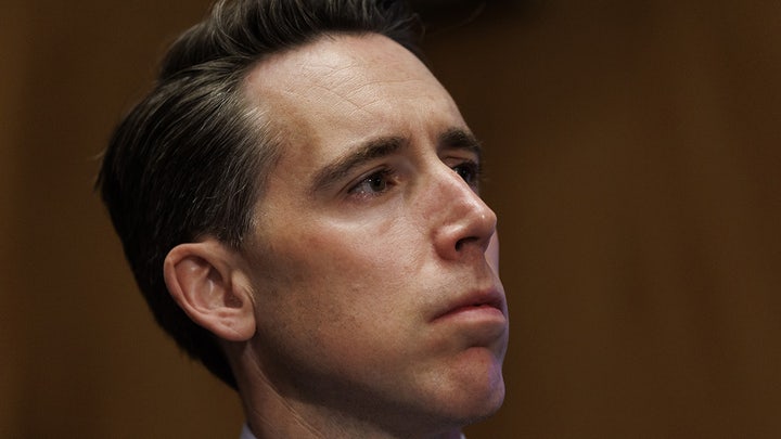 josh Hawley