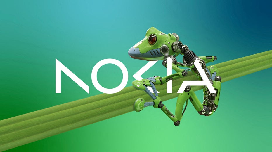 Nokia unveils new logo