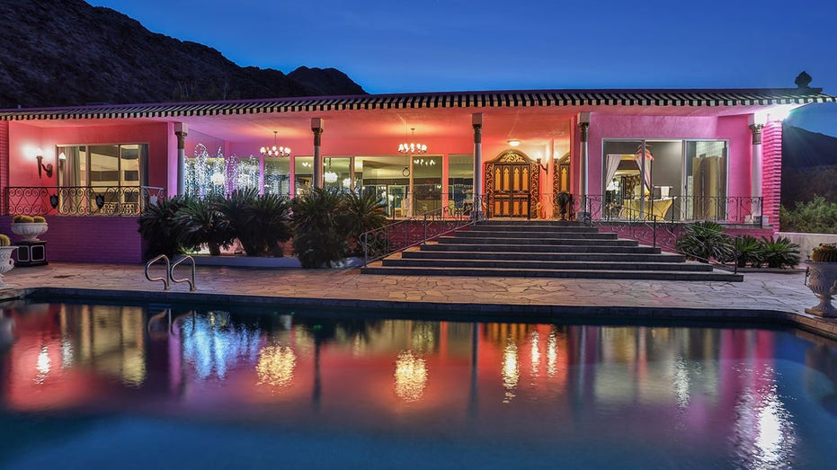 Façade of Palm Springs home