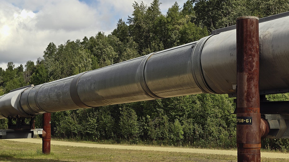 A photo of an oil pipeline