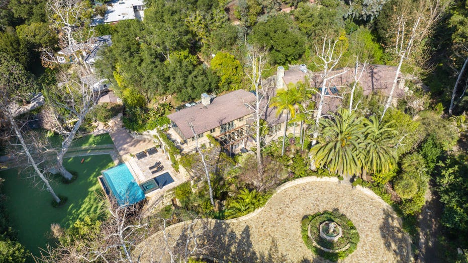 Aerial view of Jennifer Lopez's Bel Air home