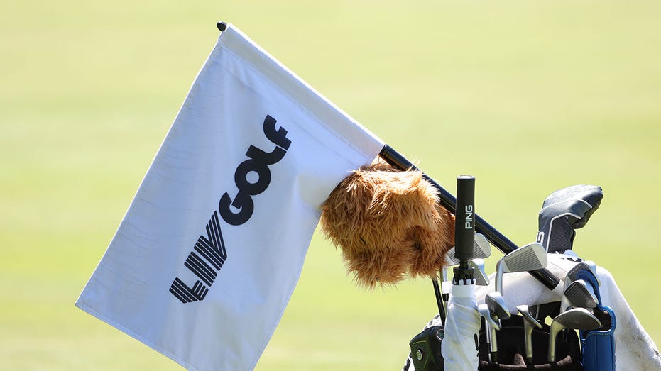 A flag with a LIV Golf logo
