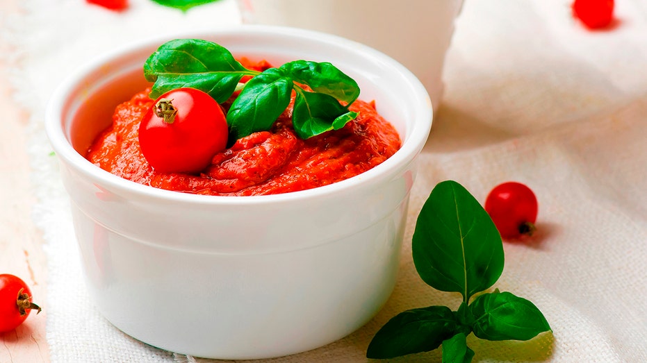 Marinara condiment successful a bowl