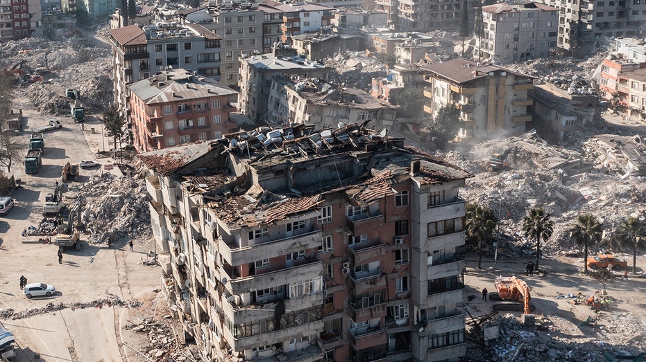 damaged buildings in Turkey