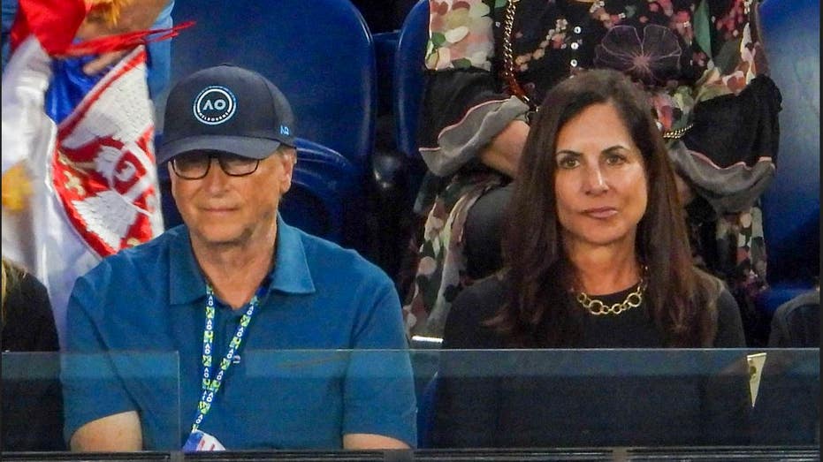 Bill Gates Seen With Rumored New Girlfriend Paula Hurd At Australian Open   Bill Gates Paula Hurd 1 