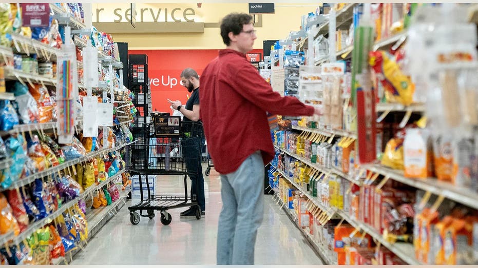 Shoopers in a supermarket