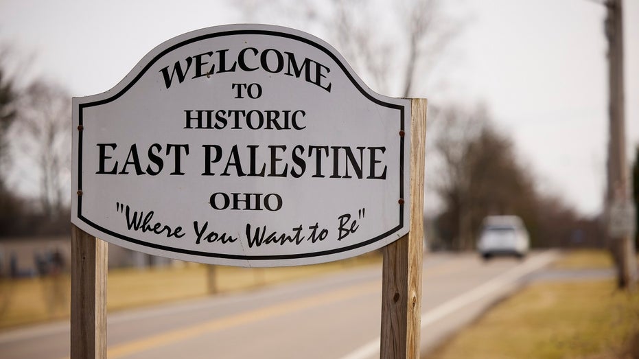 East Palestine sign