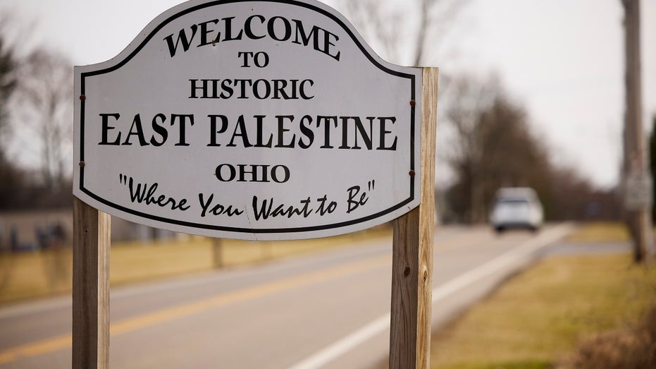 East Palestine sign