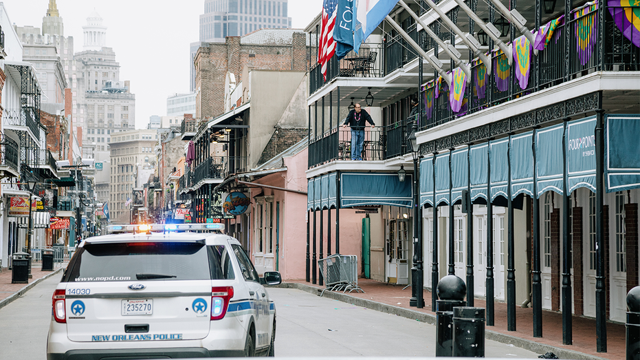 New Orleans police car