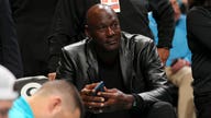 Michael Jordan in 'serious talks' to sell majority stake of Hornets: report