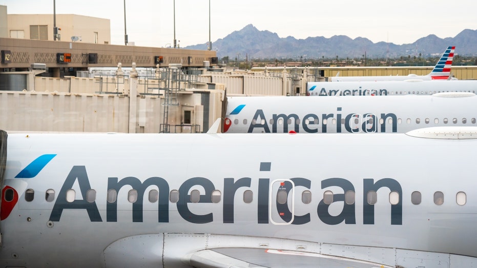 American Airlines planes at Phoenix Sky Harbor International Airport