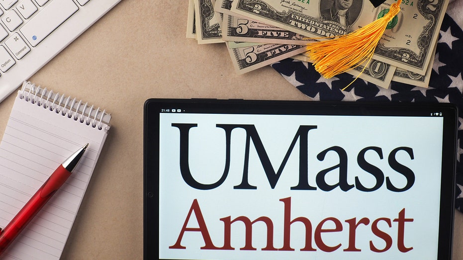 UMass Amherst screen