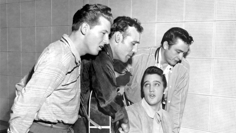 Jerry Lee Lewis and other musicians