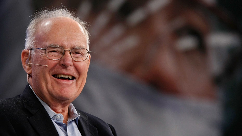  Intel co-founder Gordon Moore 