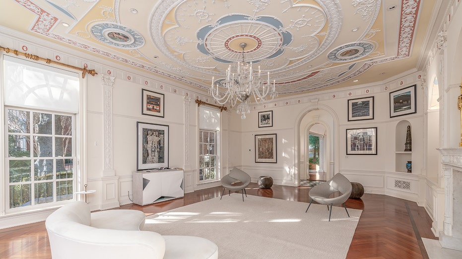 A photo of the living room residence from Jackie Kennedy's Georgetown residence