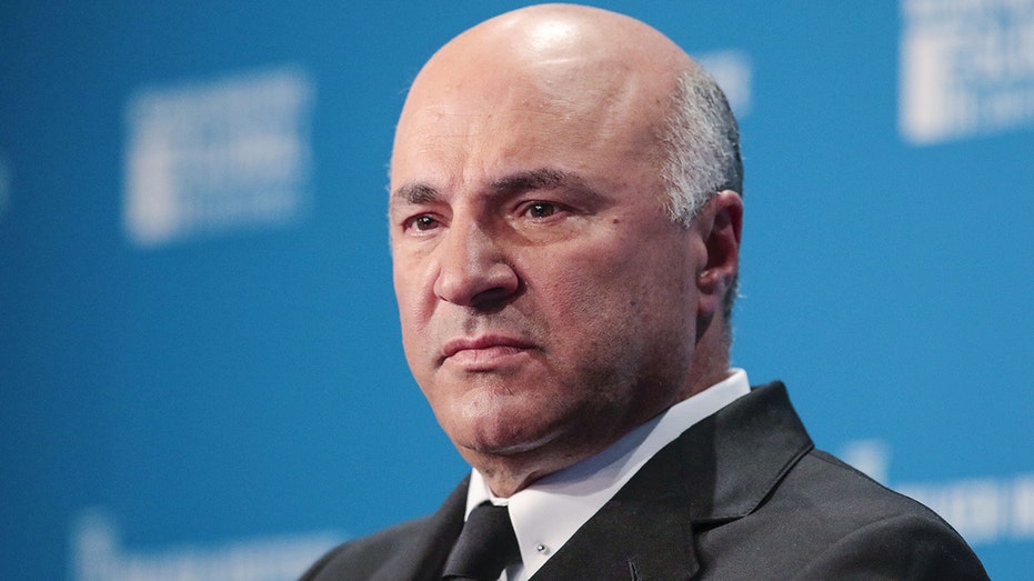 Kevin O’Leary speaks at event