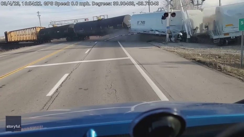 Norfolk Southern train derailment caught on video