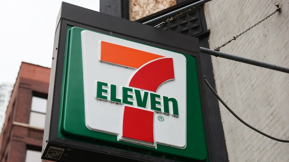 The 7-Eleven logo in Chicago