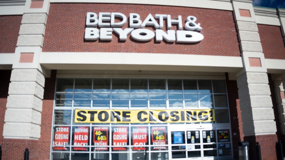 Bed Bath & Beyond