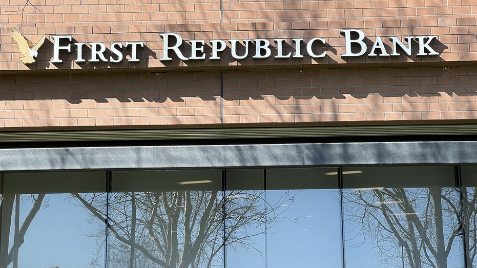 First Republic Bank branch