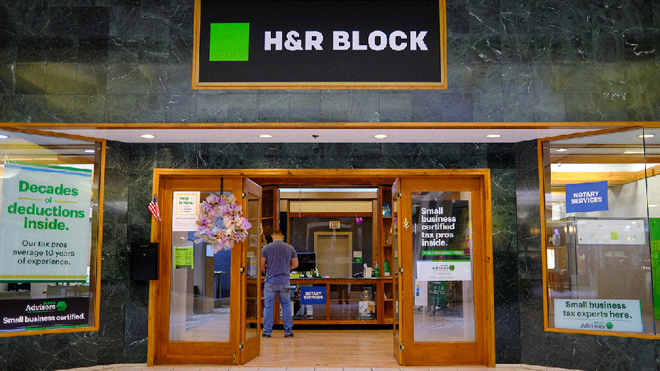 H&R Block building