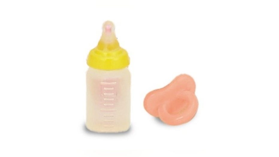 Bottle and pacifier accessories recalled
