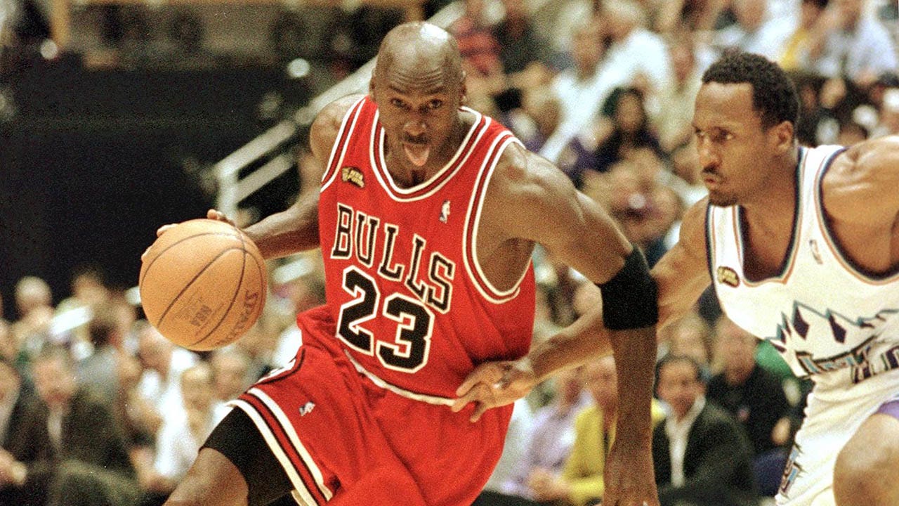 Michael Jordan Signed 1998 'The Last Dance' Chicago Bulls