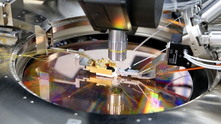 IonQ and 5 More Stocks to Play Quantum Fever