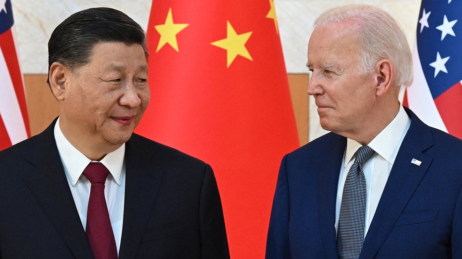 Chinese leader Xi Jinping and US President Biden meet in 2022